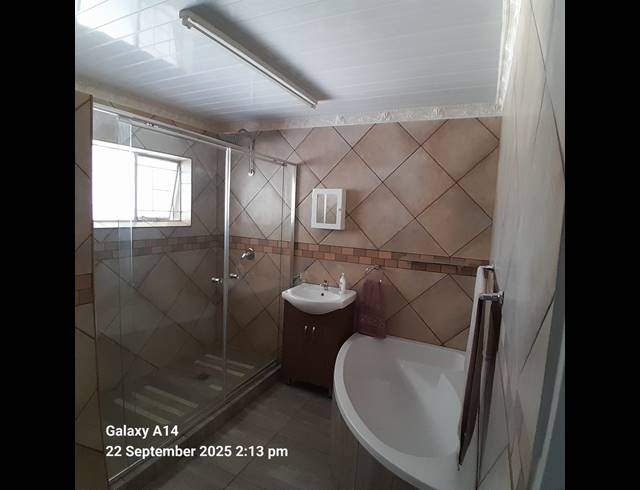 5 BEDROOM HOUSE FOR SALE IN BO-DORP